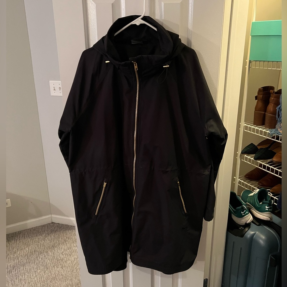 Black Anorak rain jacket from Athleta. 2x